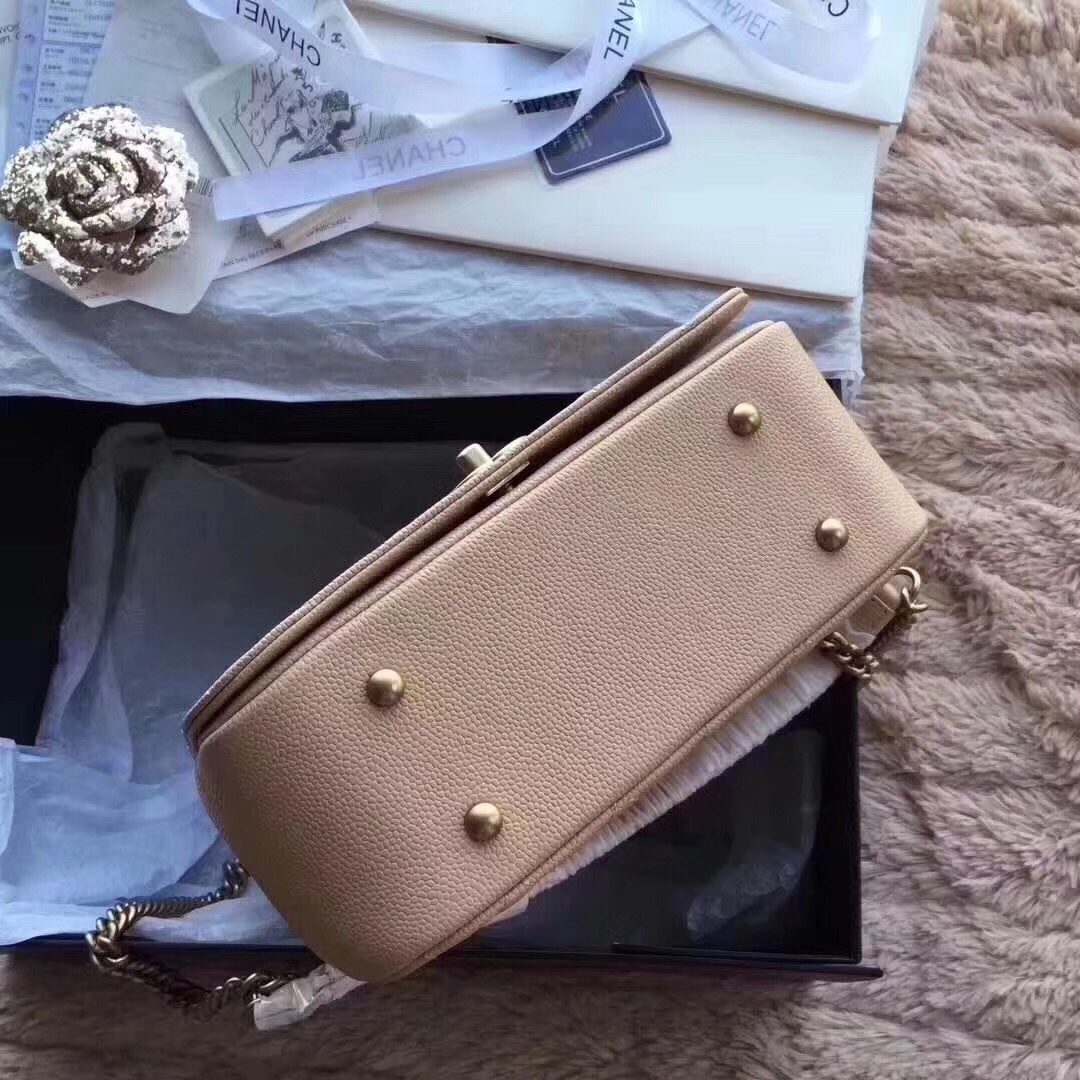 z803058782817_5eacc42f4d448c77031b57ca48854f9b