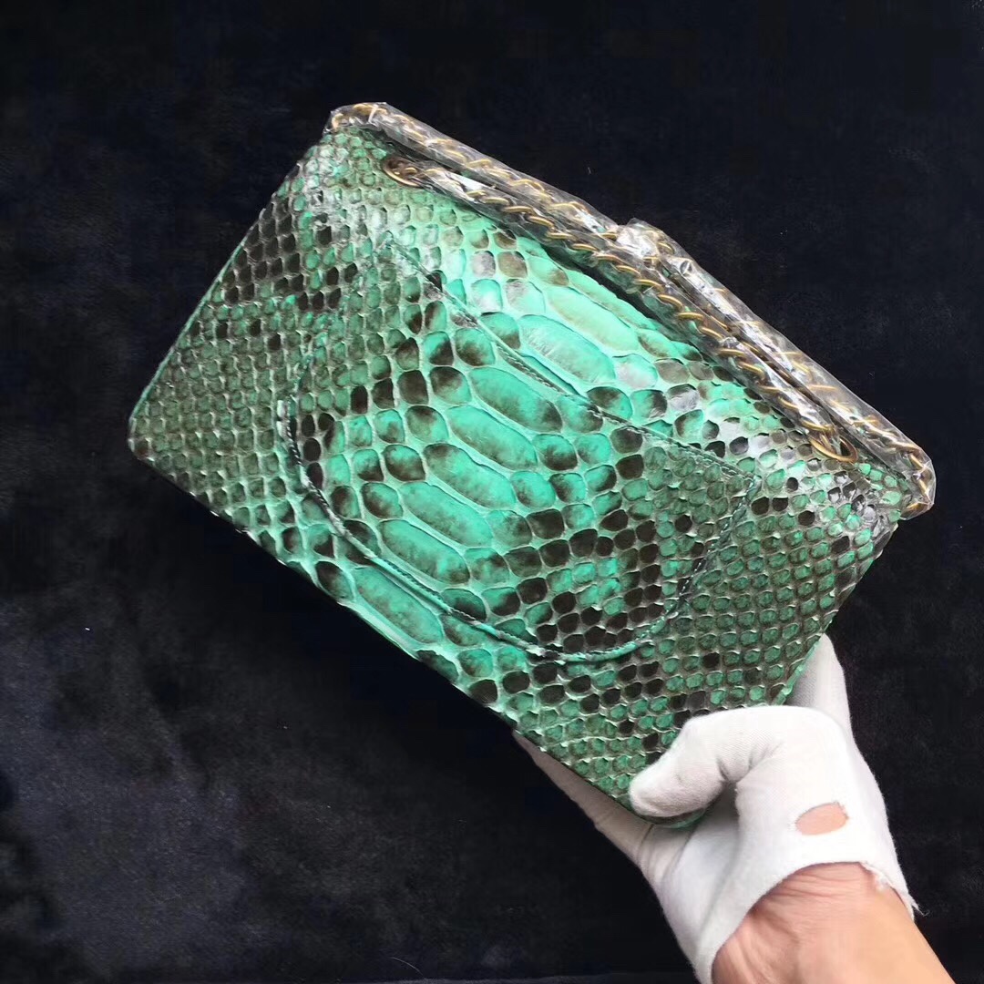 z803058731918_4ebcc597b6f9e5fcd7843895dd90d010