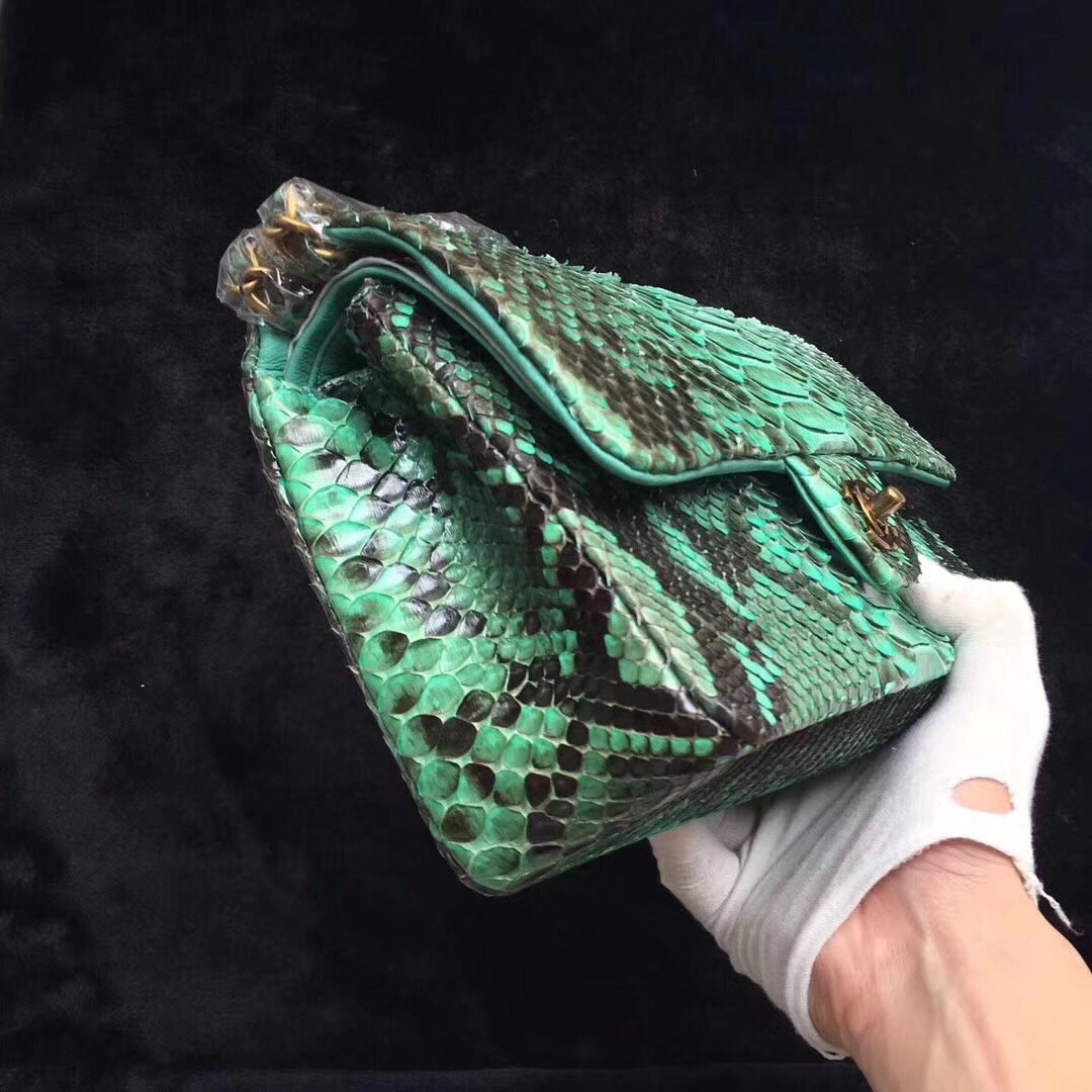 z803058745033_1fba136f7164b9f0186a727e48b96c7b