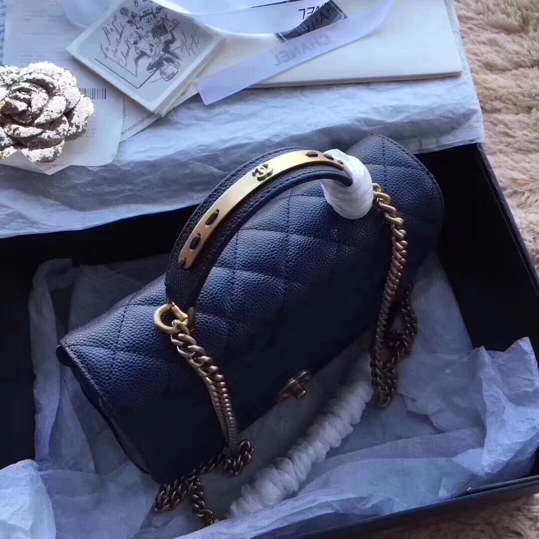 z803058936148_649e2b09f9cd2a04b4468ea2b8cd39e9