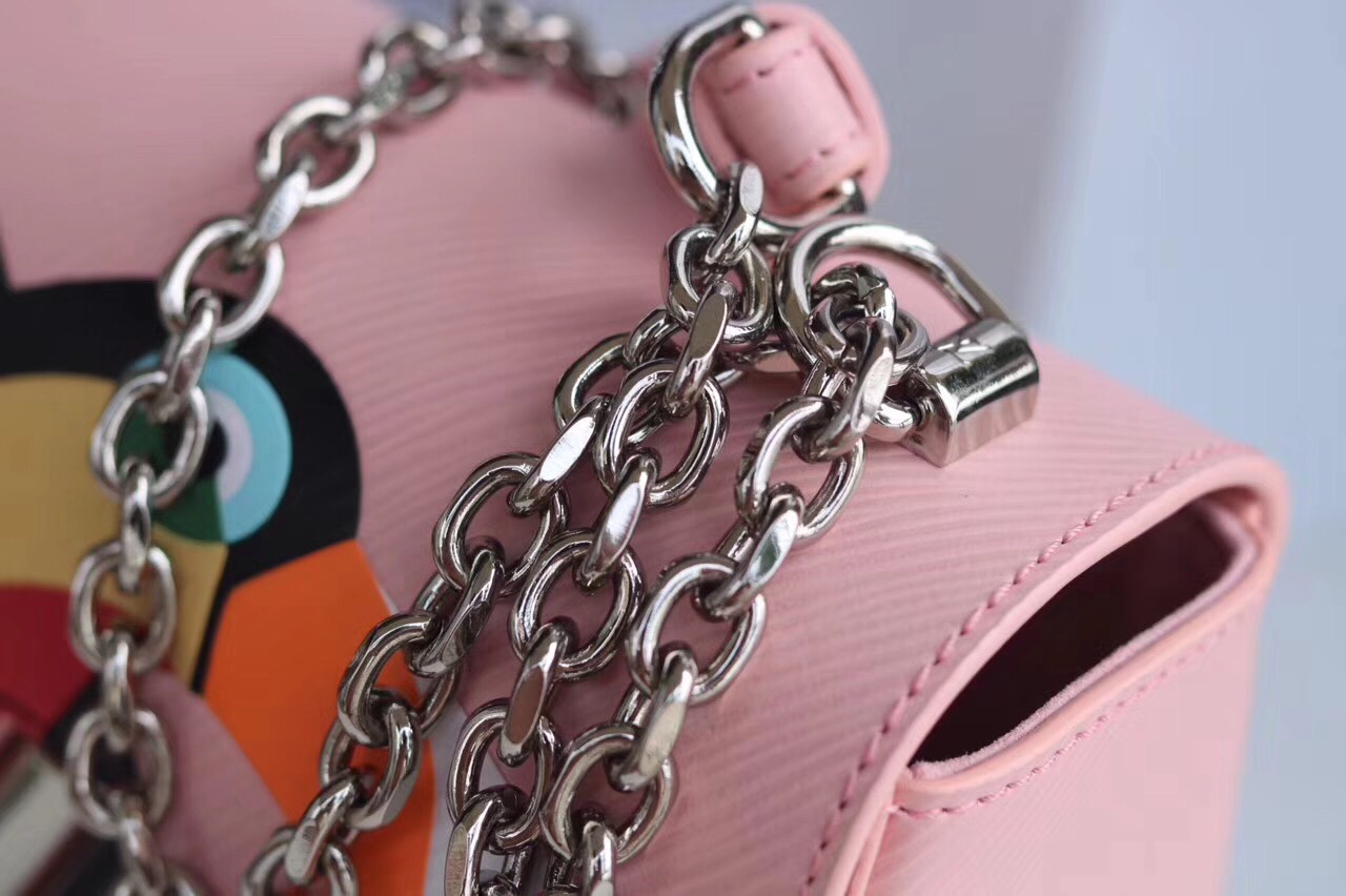 z804786828474_256cdcf85e4076619e6d9dea35bd5ced