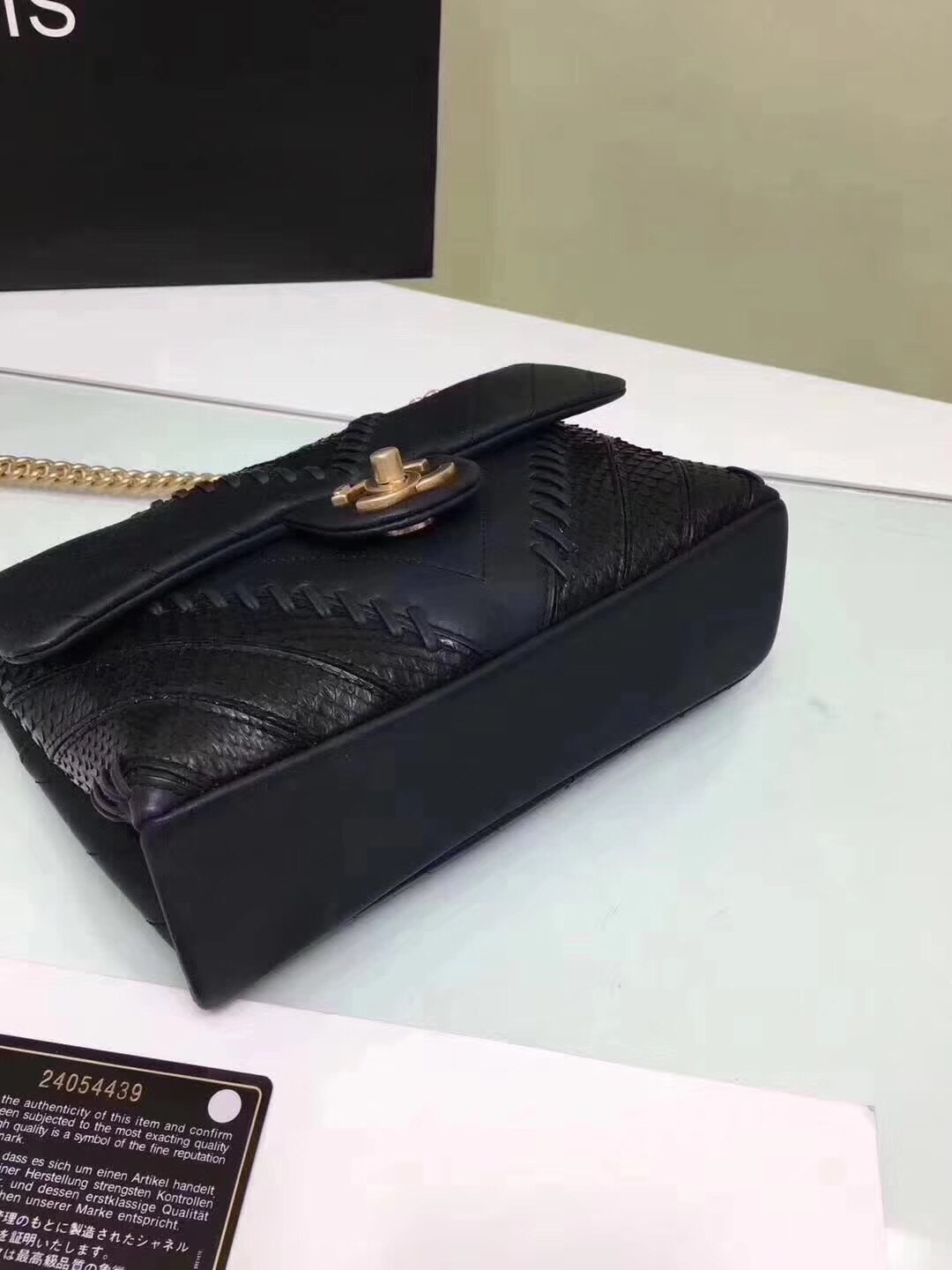 z805693836635_c0a6224f48d5bcc86511a36aa9f91bc7