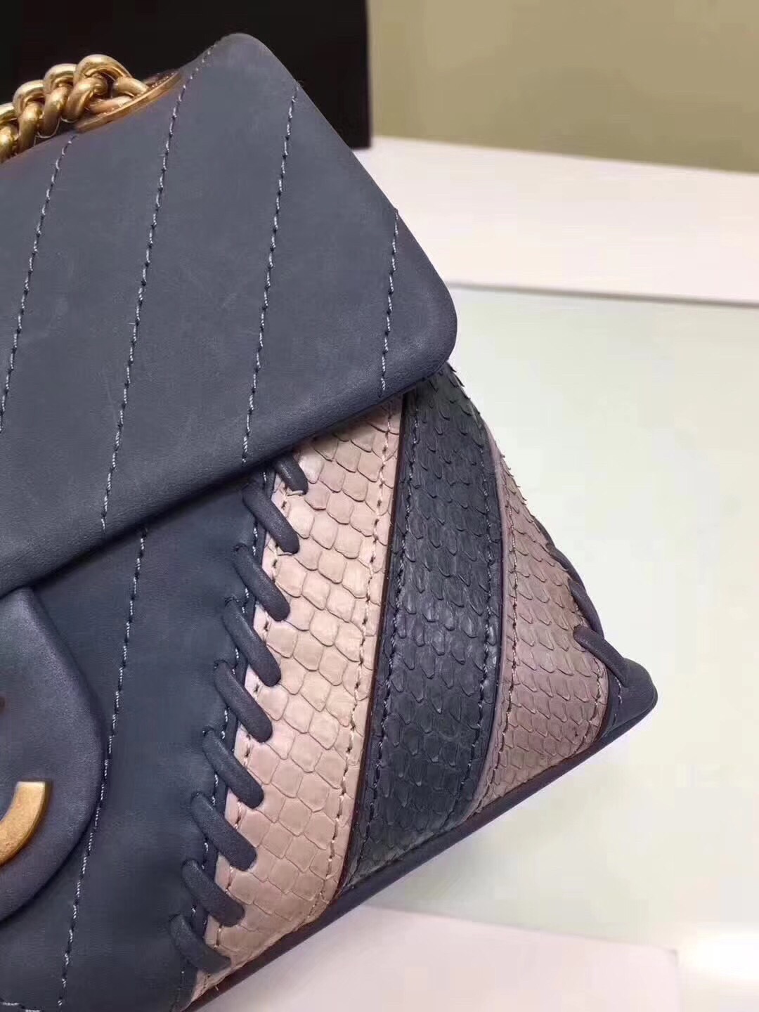 z805714113358_9f78cd1b074a387ae58b61d7308cc382