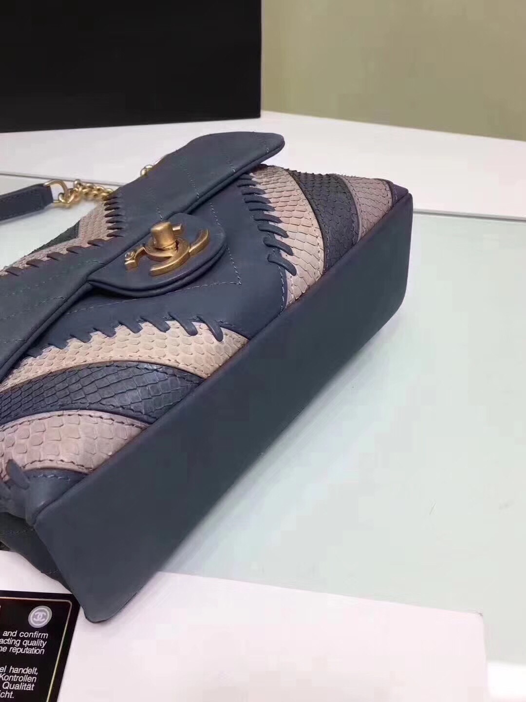 z805714123735_0ed2cd82d3f43ddfc73823bc111ec158