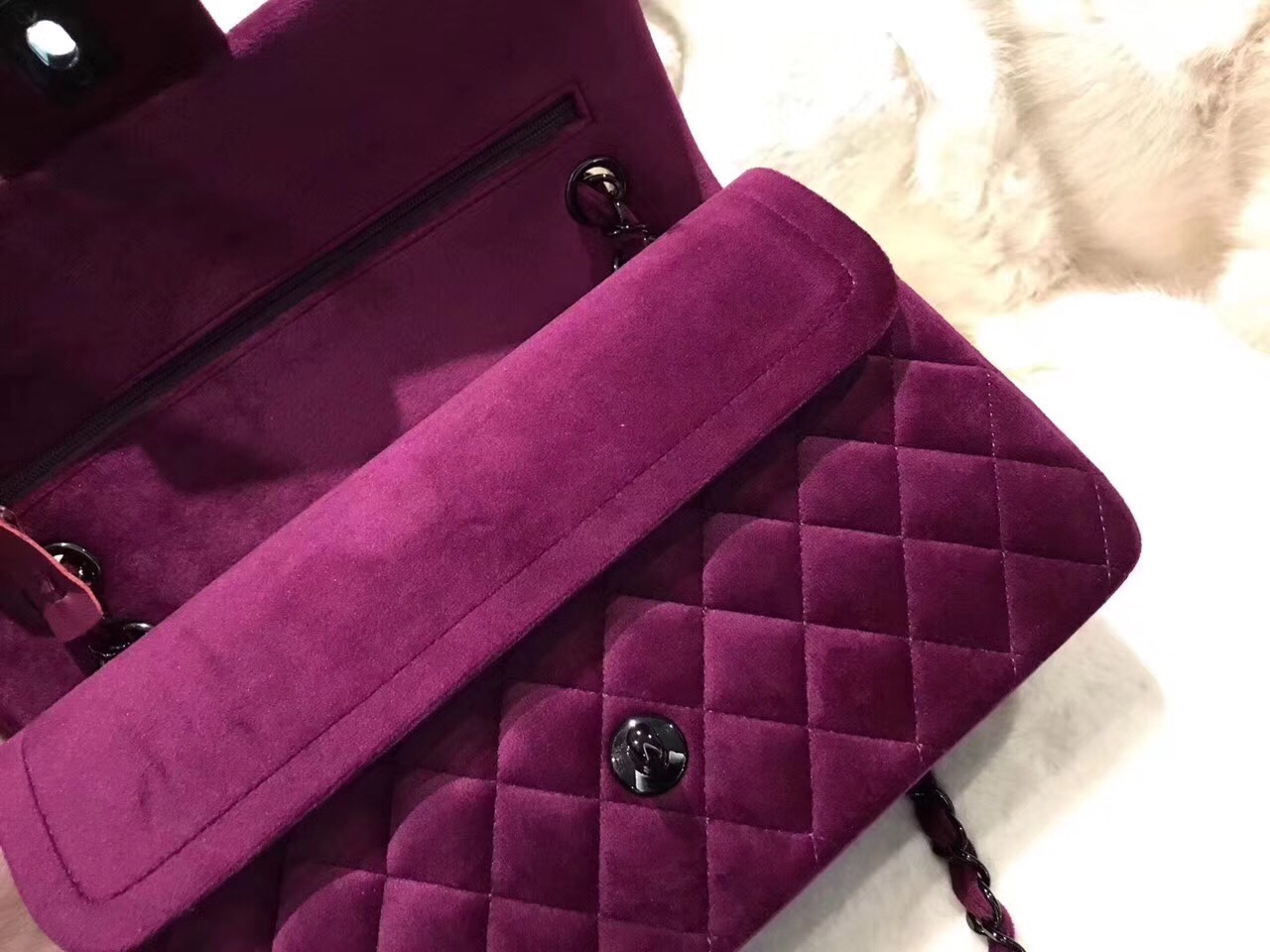 z809785376316_75d29fb1f618e1393e84756cd6f13c33