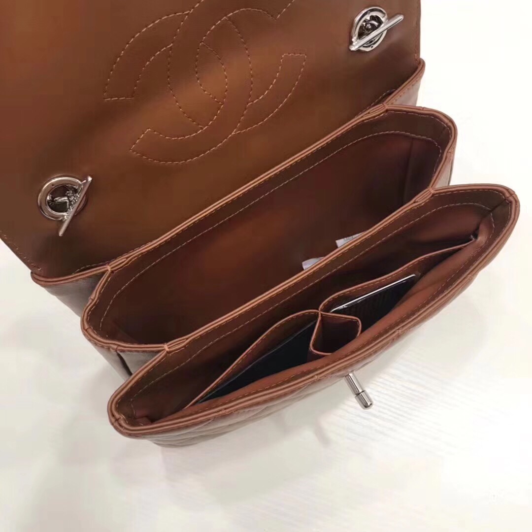 z809785480203_740d25fba5e0c8c9790b519bd6ed6048