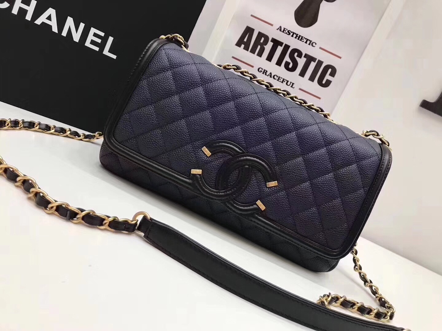 z811650983209_5e3e7fbd55887a10522bcf1bbb2b0d13