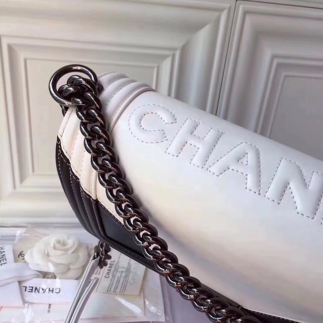 z811653314619_962e8e771a00cc79673d3f3913b027e3