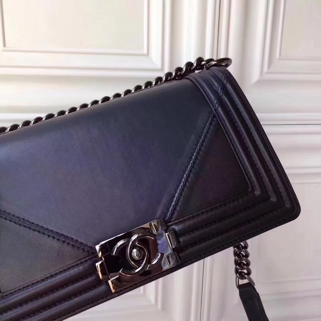 z811653447504_ee735b28825ab506f1360ec30d2780e4