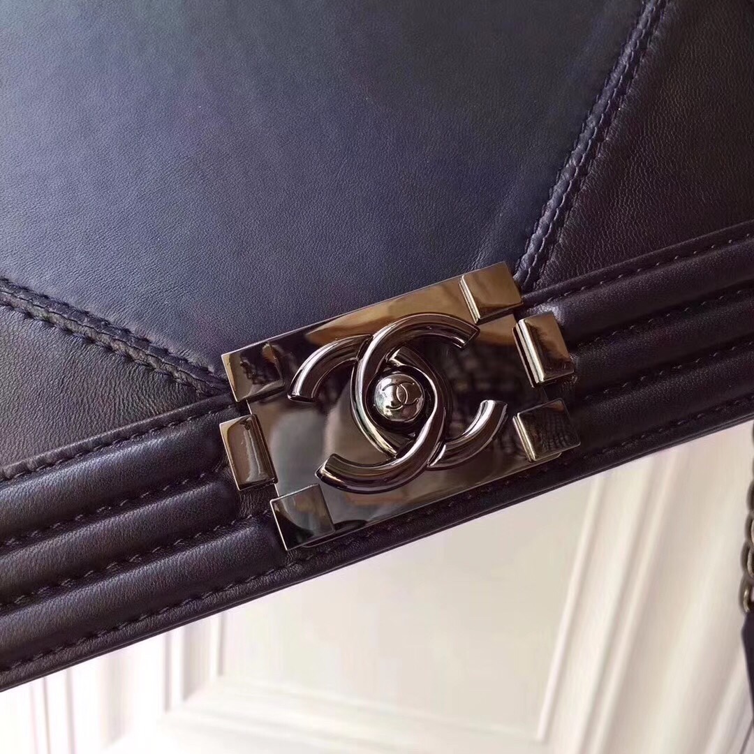 z811653454202_ac63a811ad4907553b2060f4c7285c31