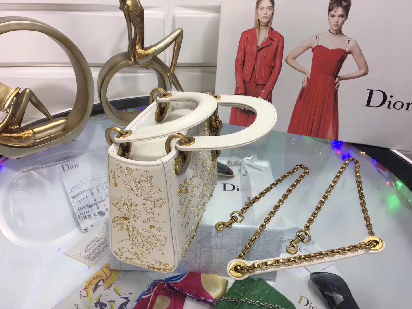 z818752304976_7f70dd88cd133a7a11ecb2bf5a787c29