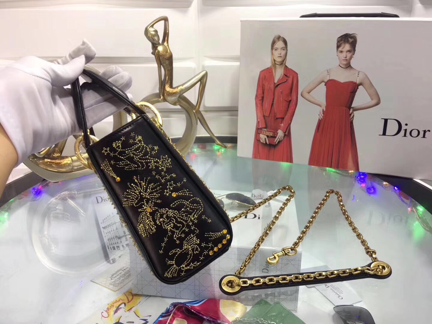 z818752419837_2476a7c42240693da858ffc68c491ef8