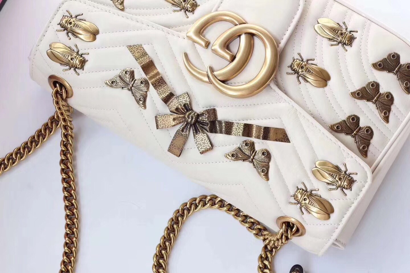 z818761531572_66e2fbeb3f81d708f7ad594f61fd263d