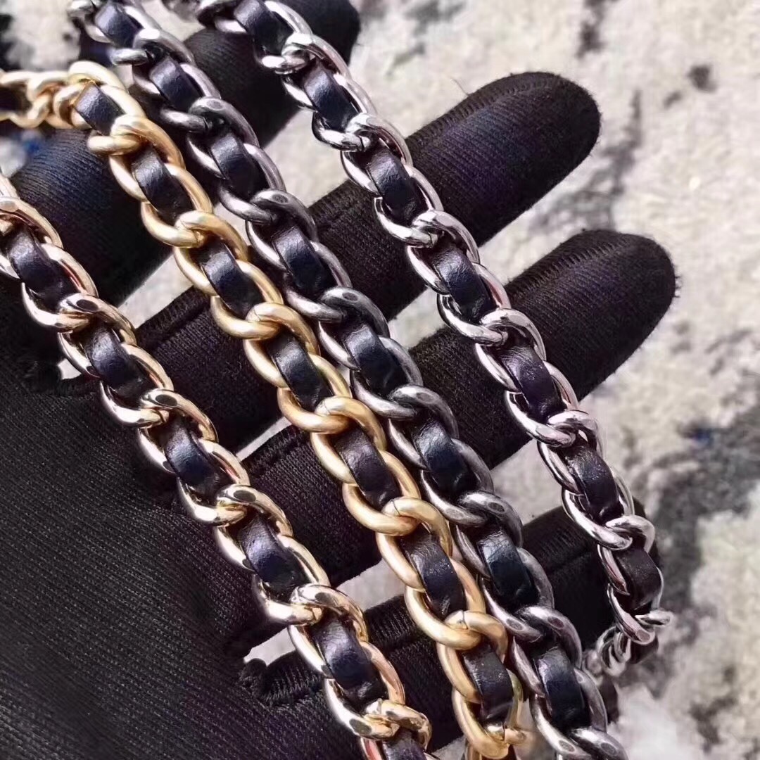 z821460400140_a09b632d685ef1a39c742259ead14683