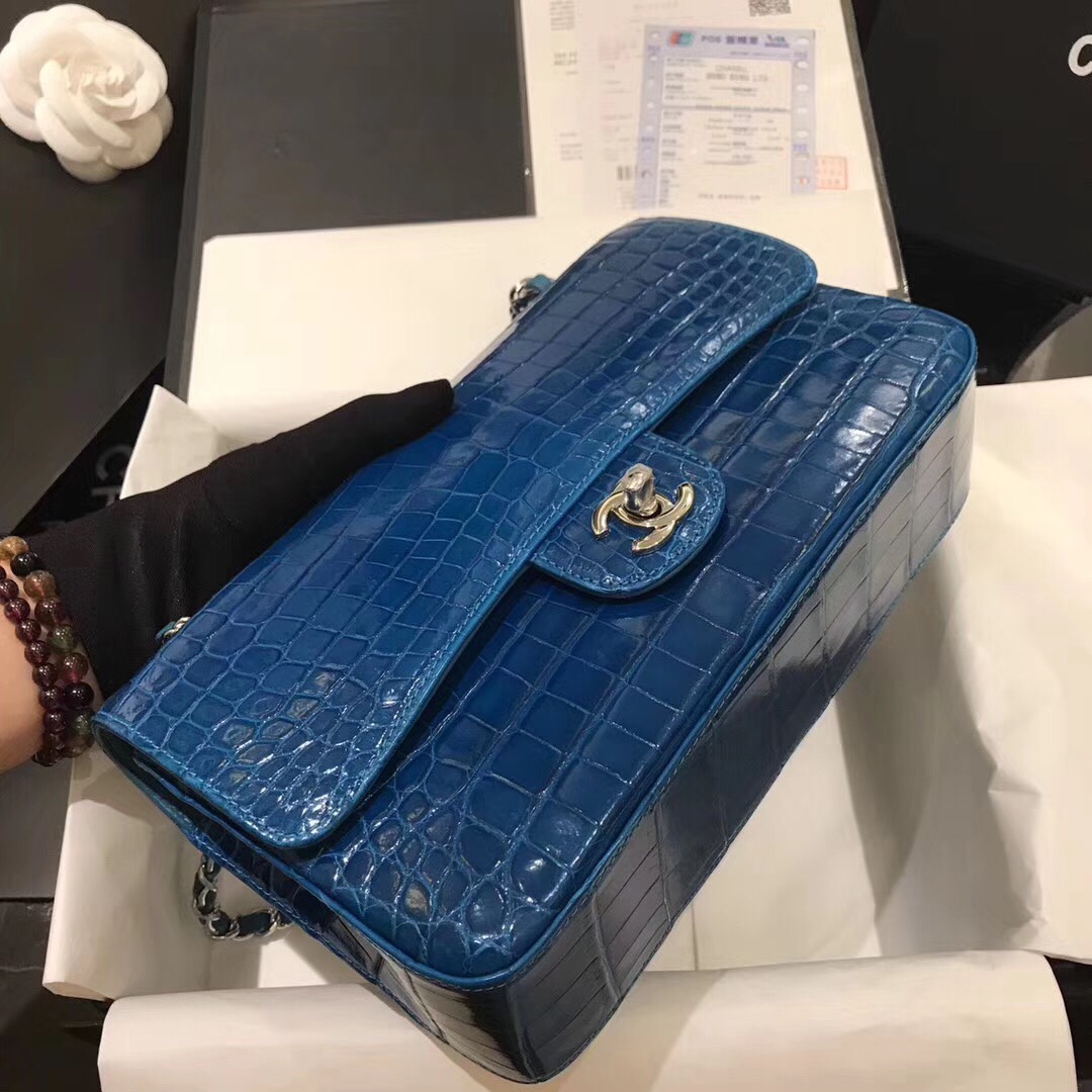 z821456078477_88bac21c9945135970c1816c5bd7def5