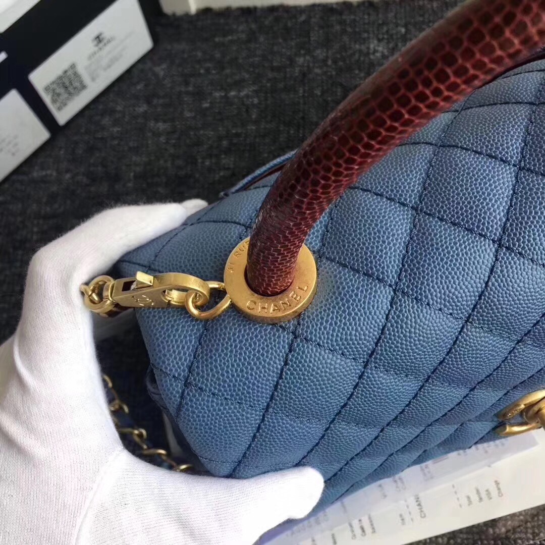 z815095659429_29204f3aa3c45ed8819804fea56f2fb8