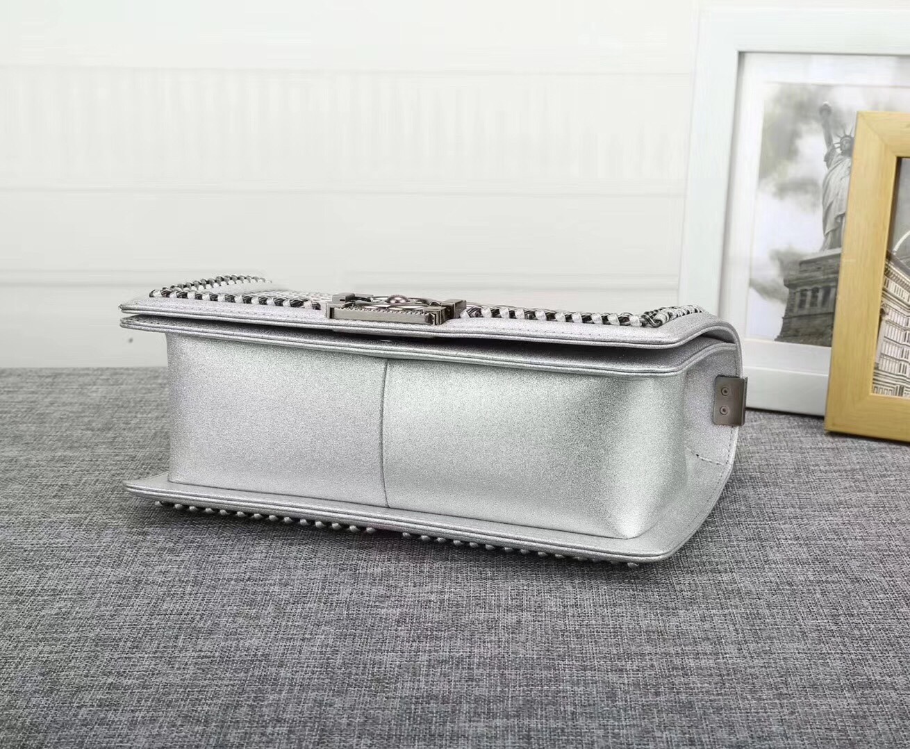 z822318613795_97d7fa6305fa6579655a50c0af1efe82