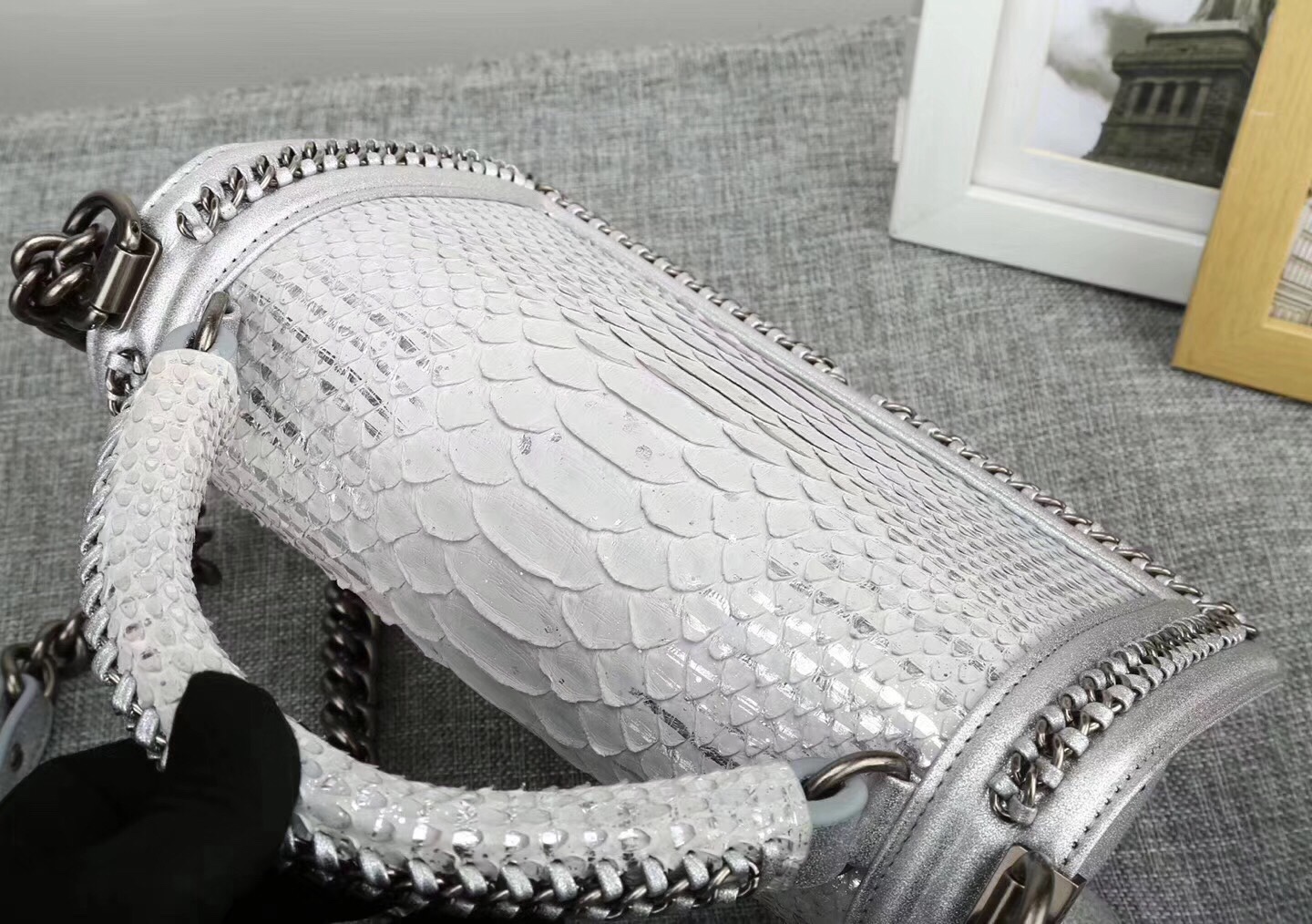 z822318677666_b4df3db5743fe1fae563e55428521609