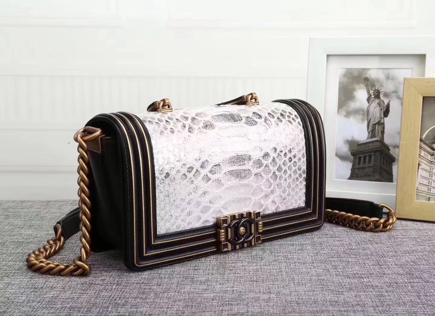 z822319897046_f4ed02fd26046b0f5dc5c03a7e0fdc20