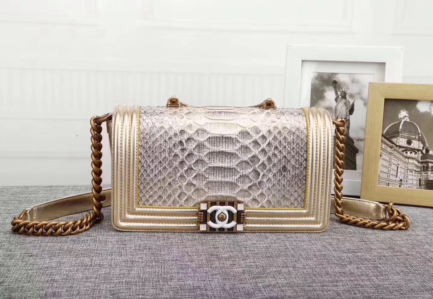 Túi xách Chanel Boy siêu cấp - TXCN173
