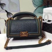 Túi xách Chanel Boy siêu cấp - TXCN174