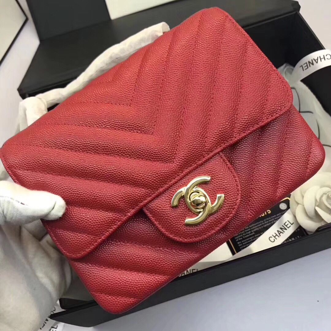 z822321371756_143b53b7f26cbf866b8415a0d817f0e3