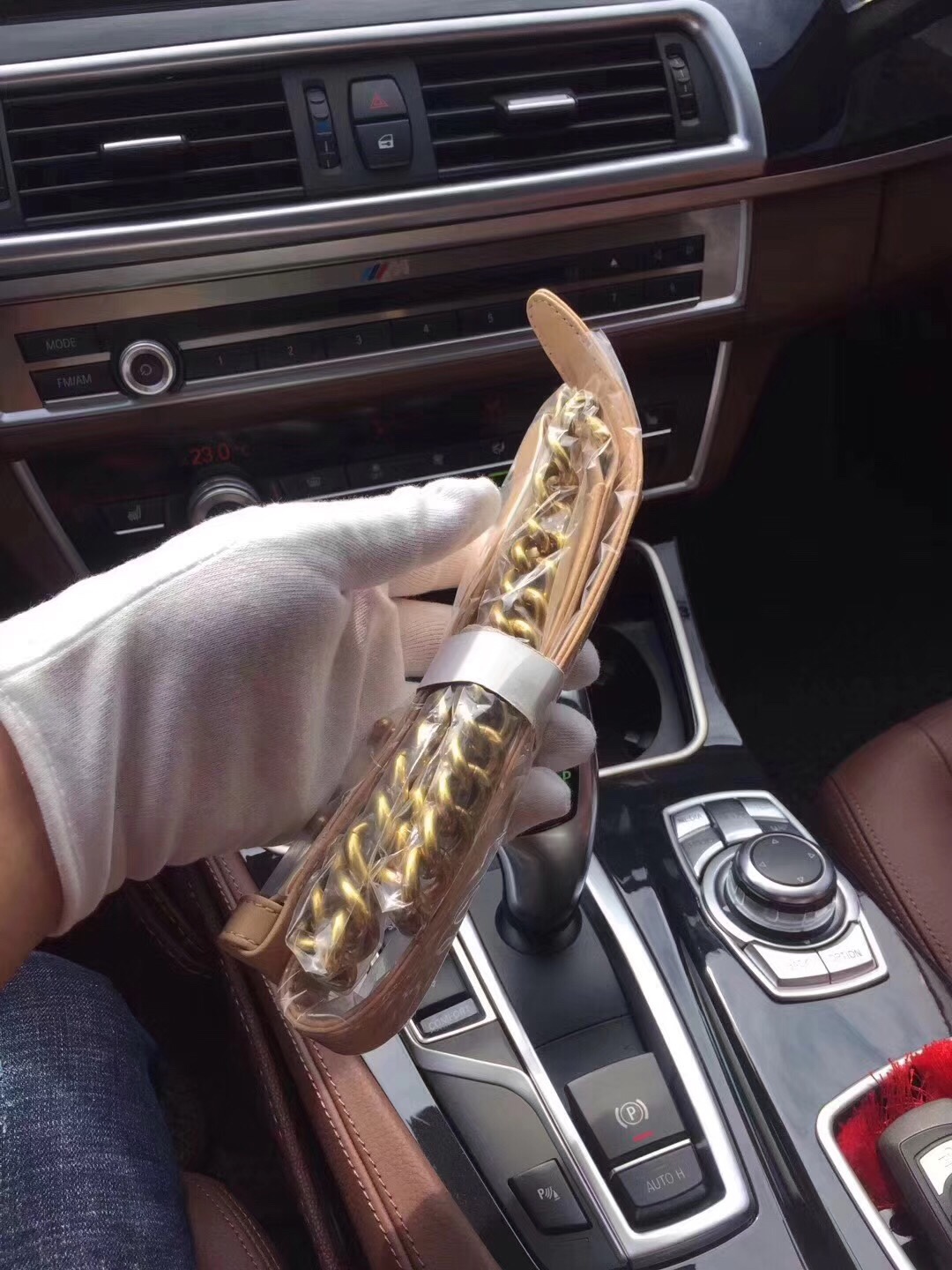 z822322051000_b6aed159841e5f726dcae6efb347c403