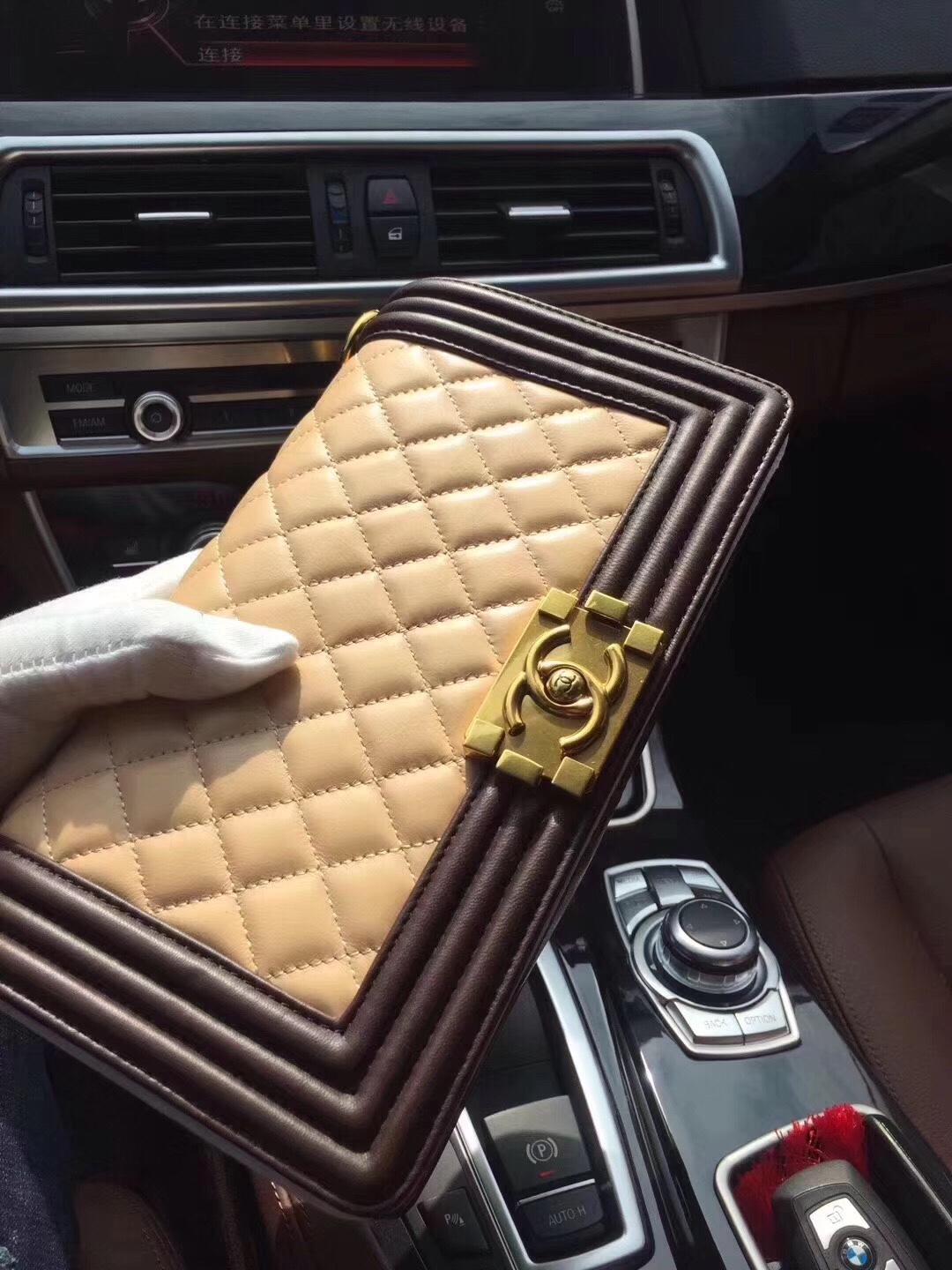 z822322764569_8a35afe59fce9e782cfe09d989bca282