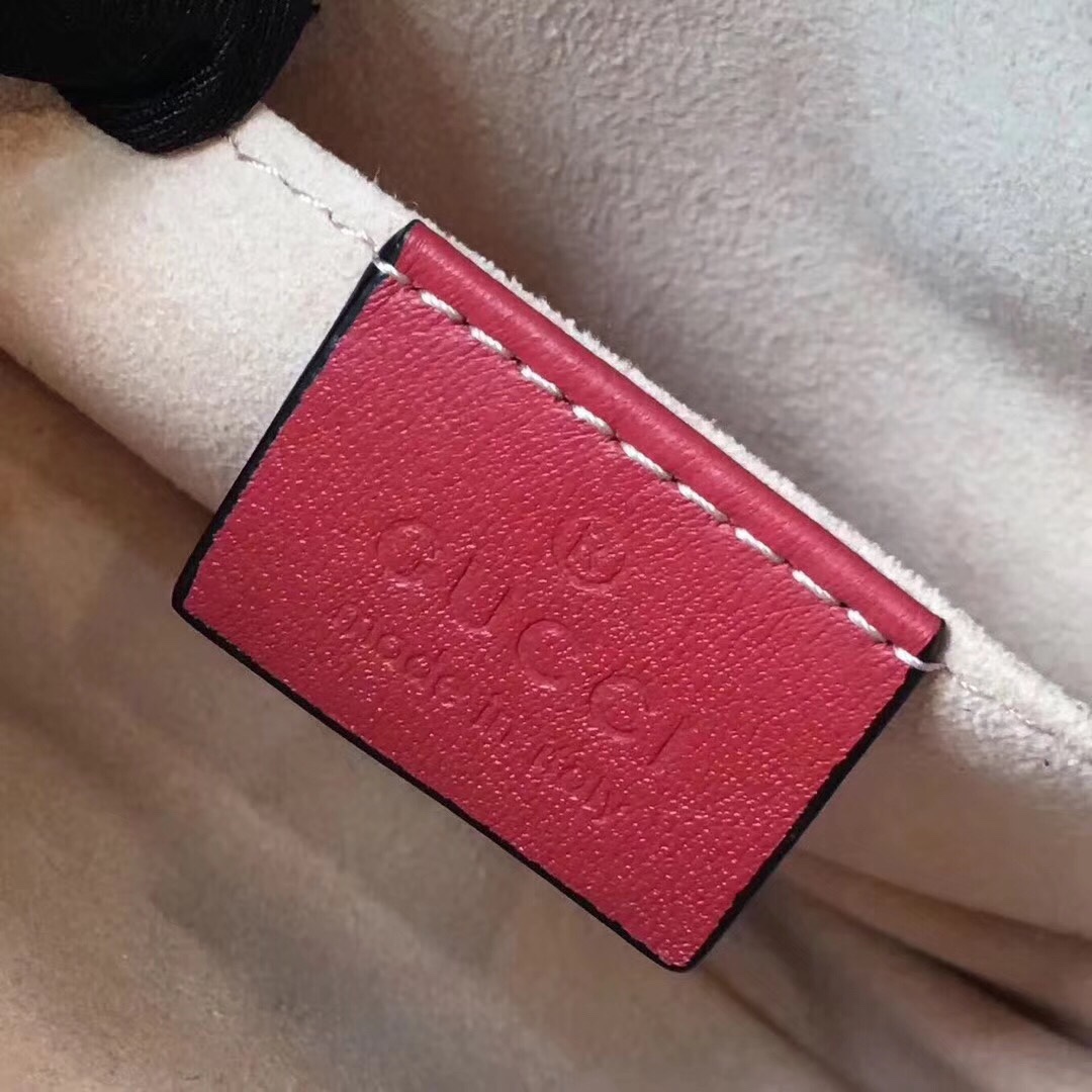 z830605073556_1840c77205851941d9699c74a2899016