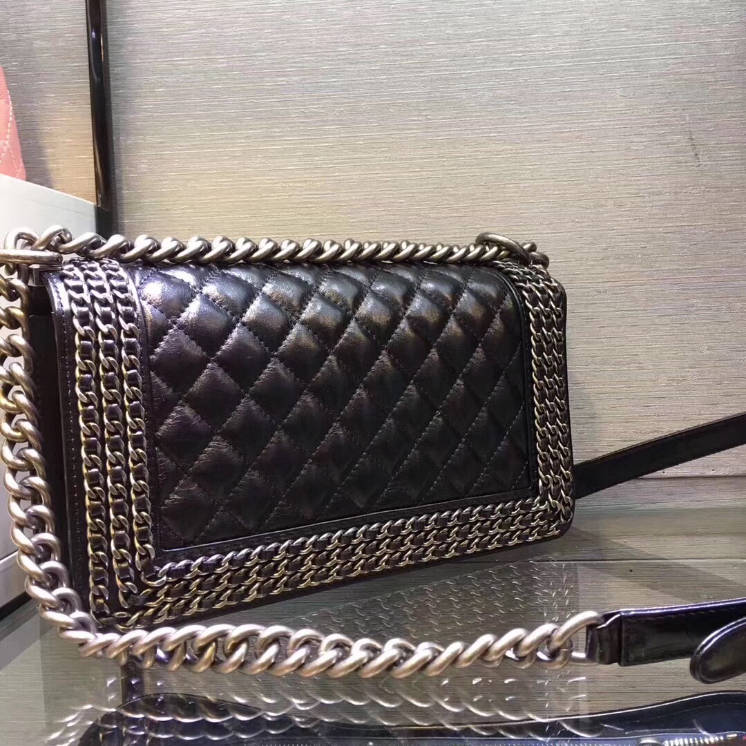 z834970202416_65a920df00cf6696a055450971cd765b