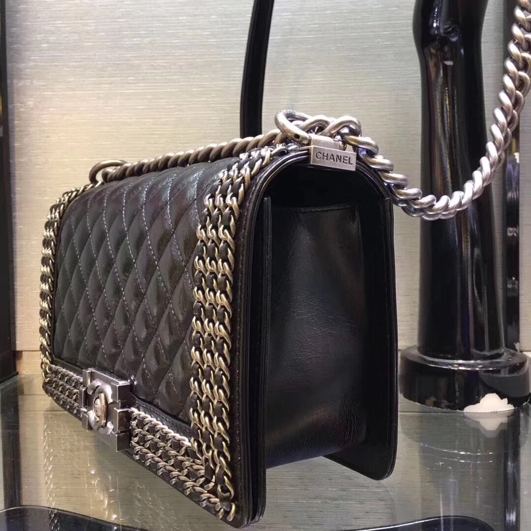 z834970252017_20251487eda22918daf188742507f3fa