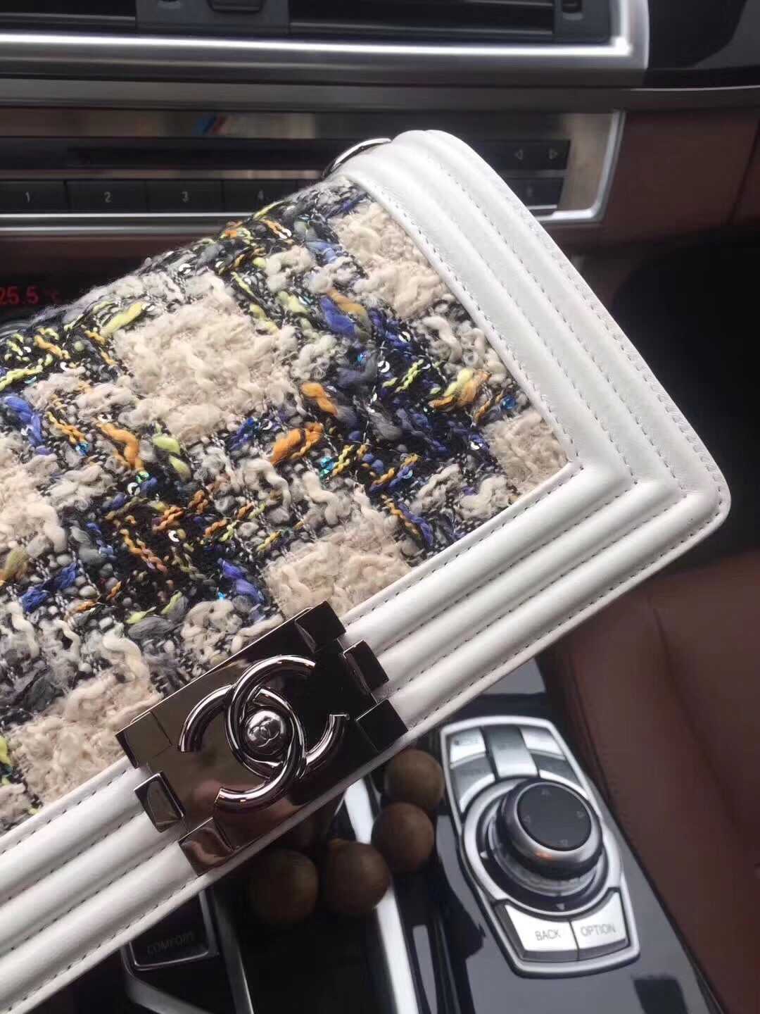 z834970928447_c91070aa095d8061e864924ad0eab160