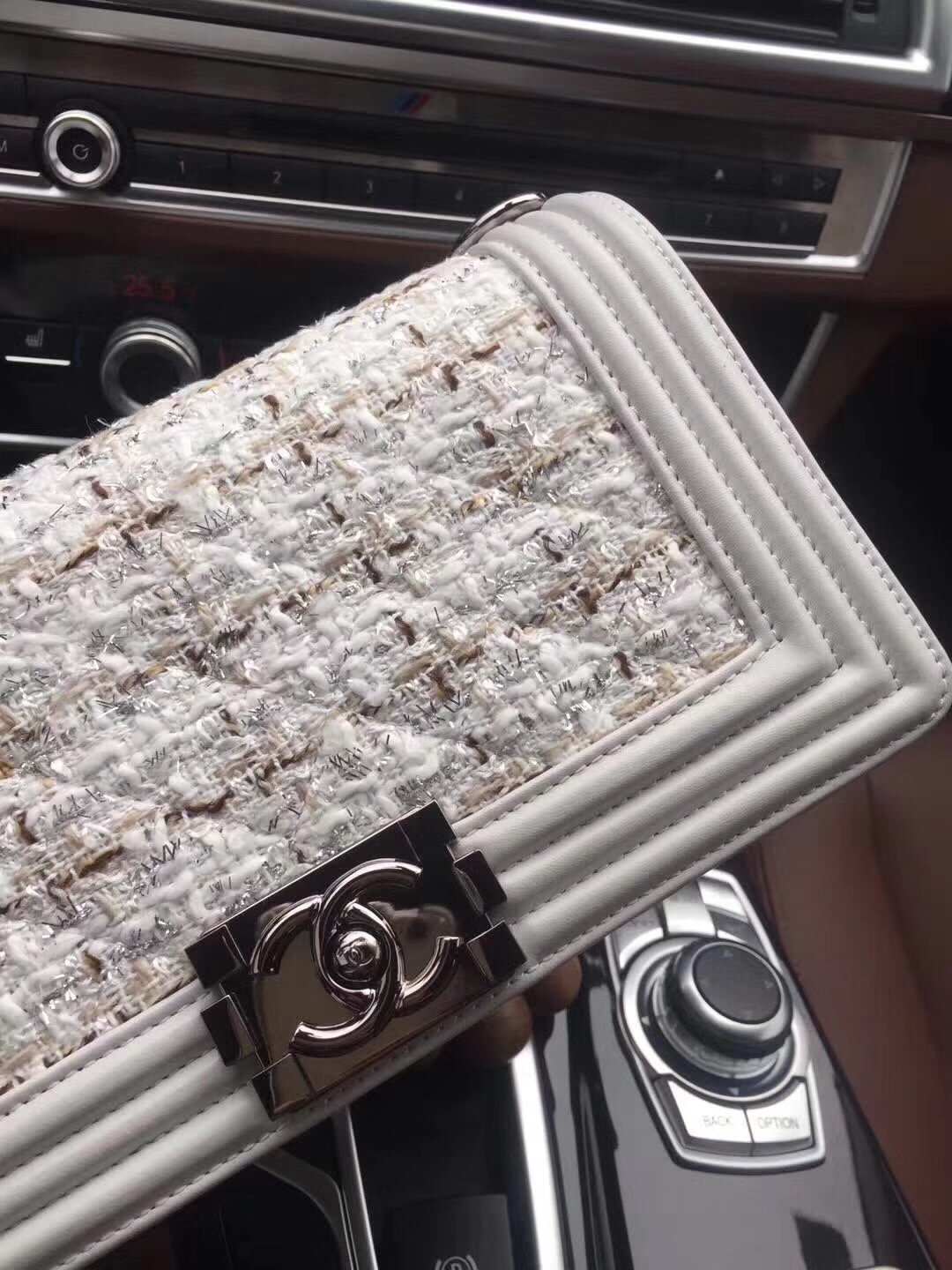 z834971621159_36131a033319a1e3e8f5afd7293ca9ab