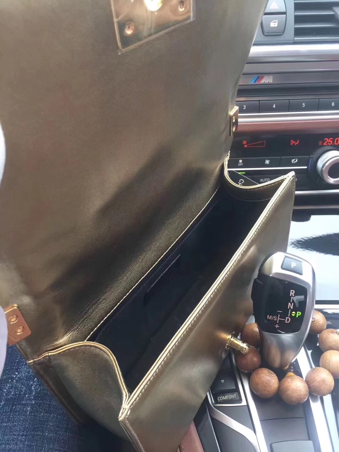 z834971685559_debb8bc201c09954cb3a73108b7905cd