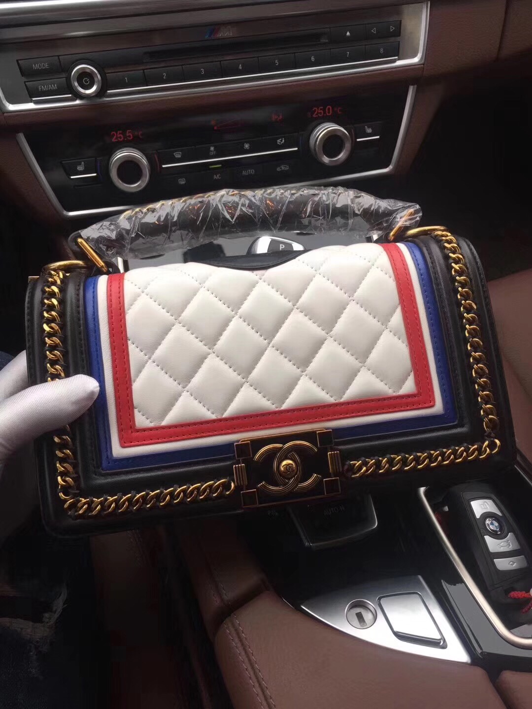 Túi xách Chanel Boy Siêu Cấp - TXCN194