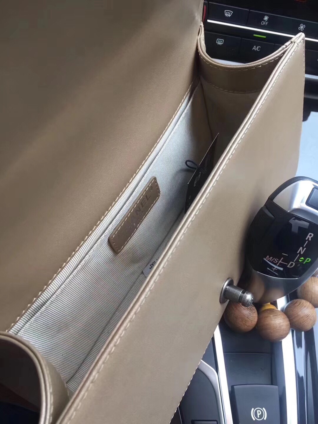 z834972814183_658413f942a764925b9254de9c4807cf