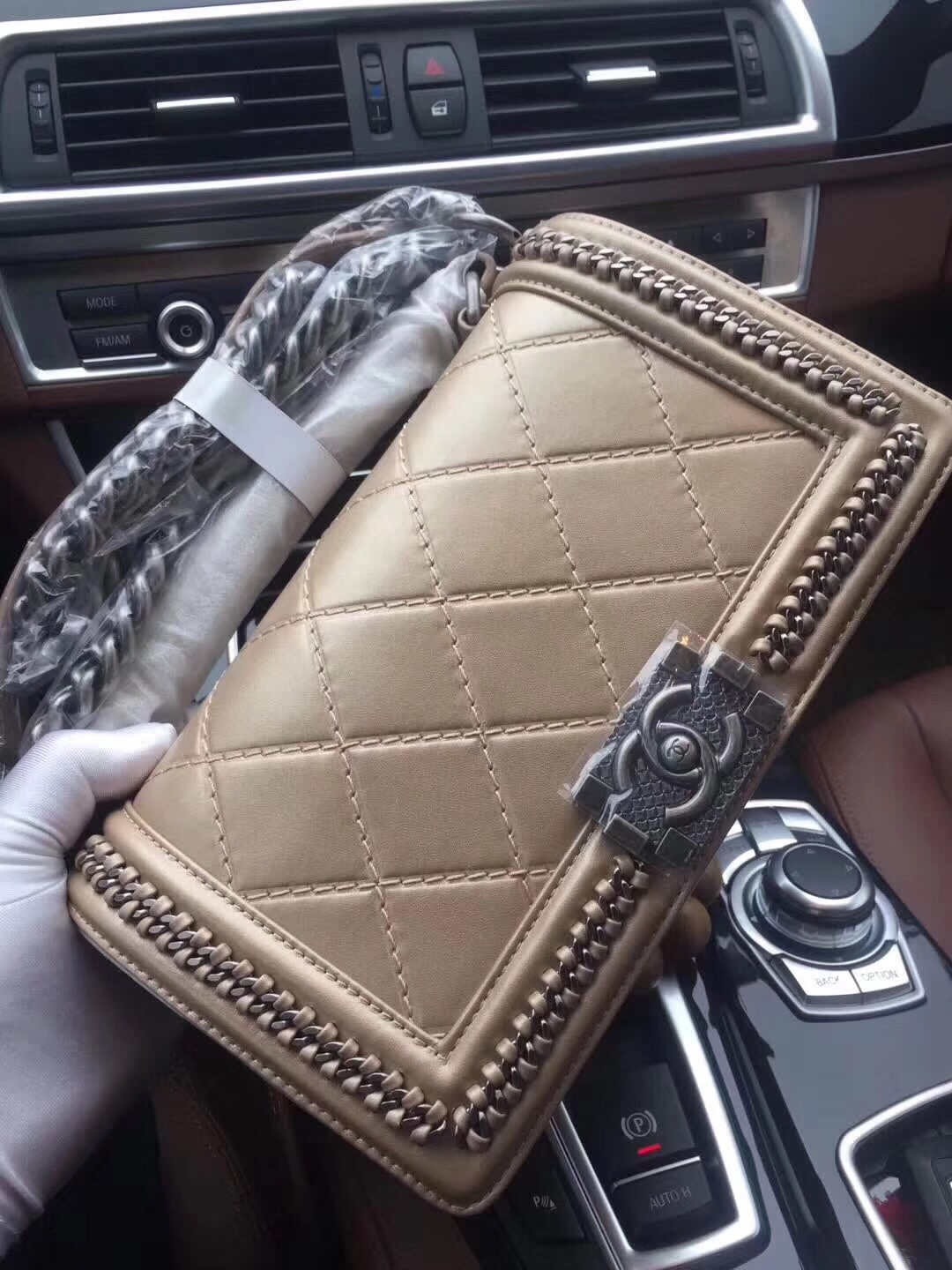 z834972873543_545fc9f6454390e9a1d1e031c9e5409b