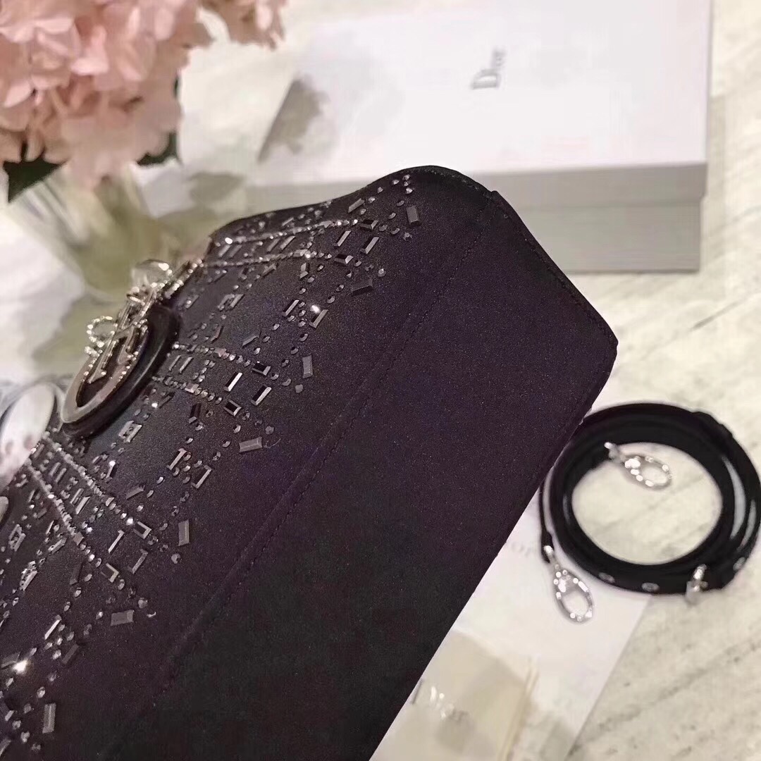 z835880361314_9f4078291266ddd355ccfcda0c4d3b09