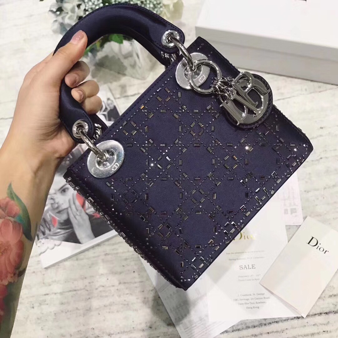 z835880452263_577221a36b66f8e347ed26e6a42e9858