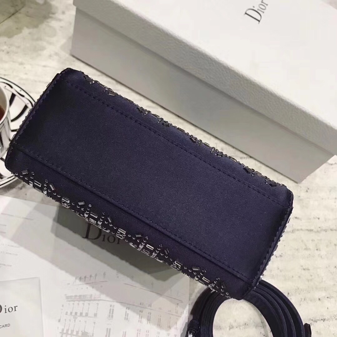 z835880466836_84cde7550c45bf30000fe766e1e7aba6