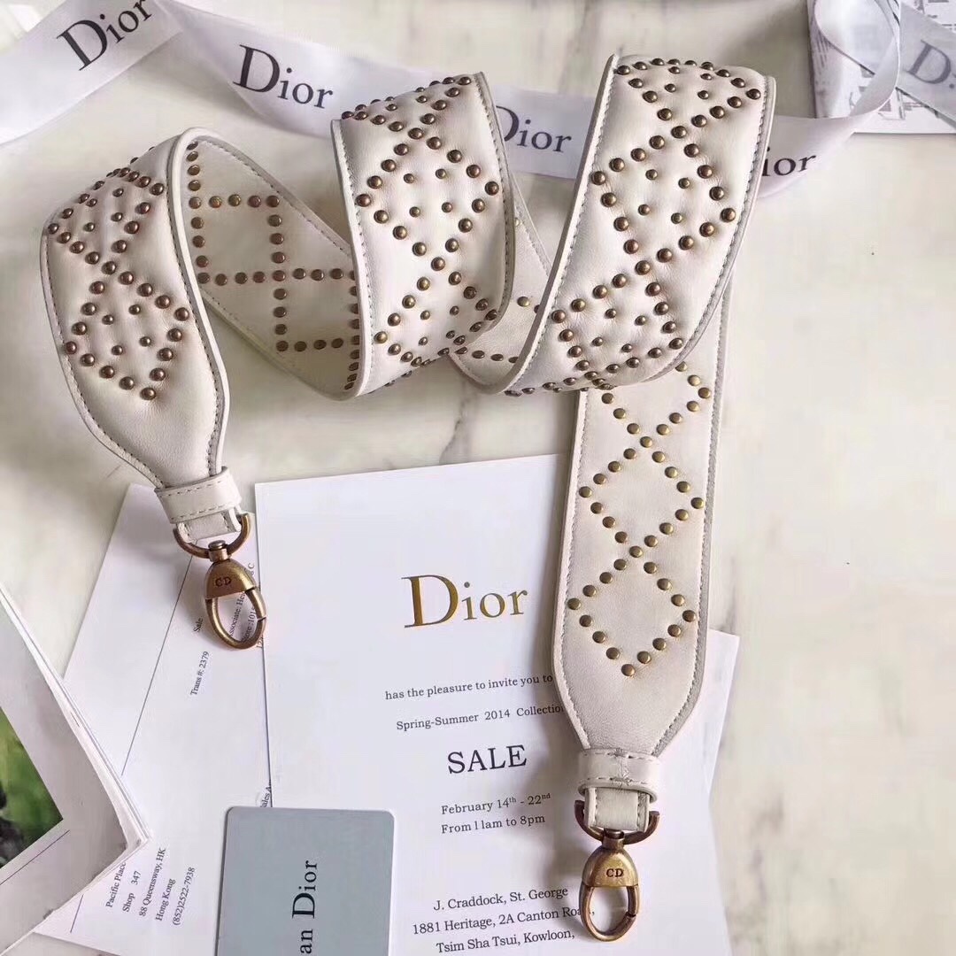 z835880617739_bf08b4128b3aa588b92b6800136bd924