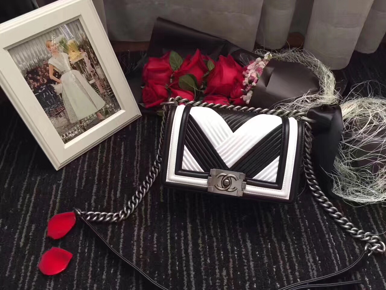 z837026950225_5c91676d1041d44f7bf125c8a4c9e152