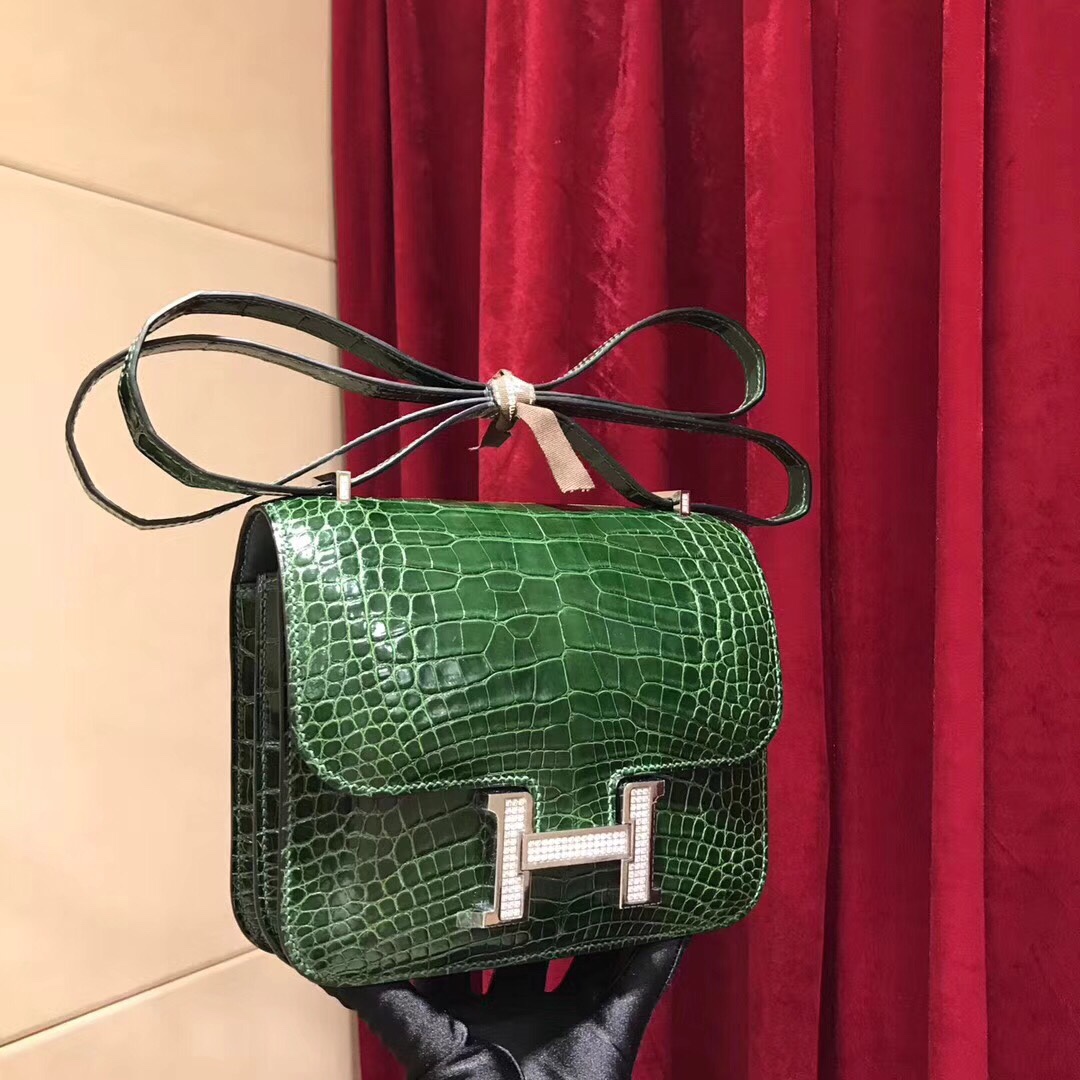 z874334304522_e478f898d7d522796d3b85fc3f968e86