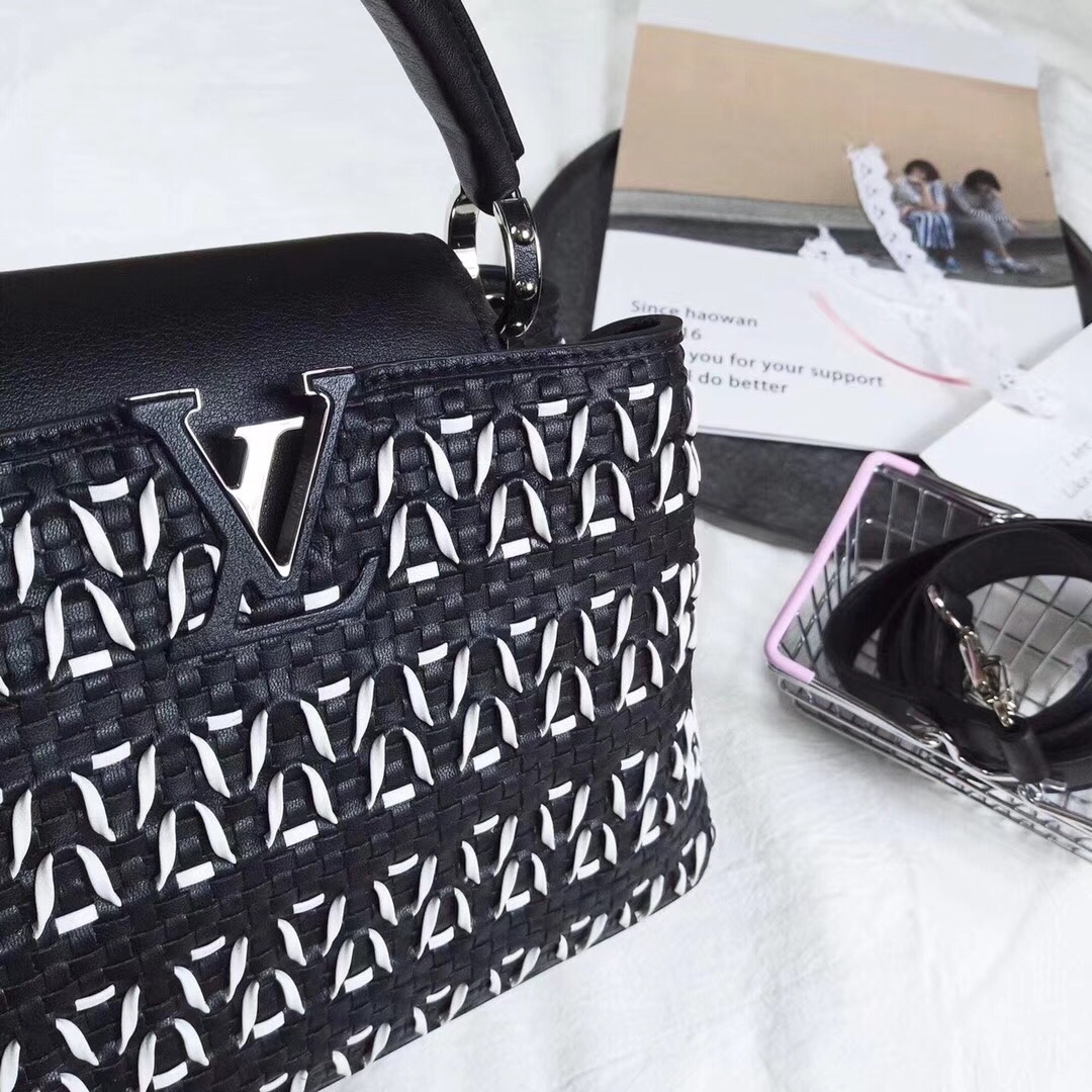 z874334084358_748ded1c72d8782d2c07650045807ed0