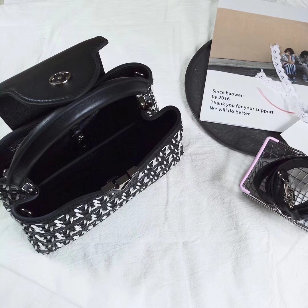 z874334090444_87415223a74e38c8cd934e75e2341fc8