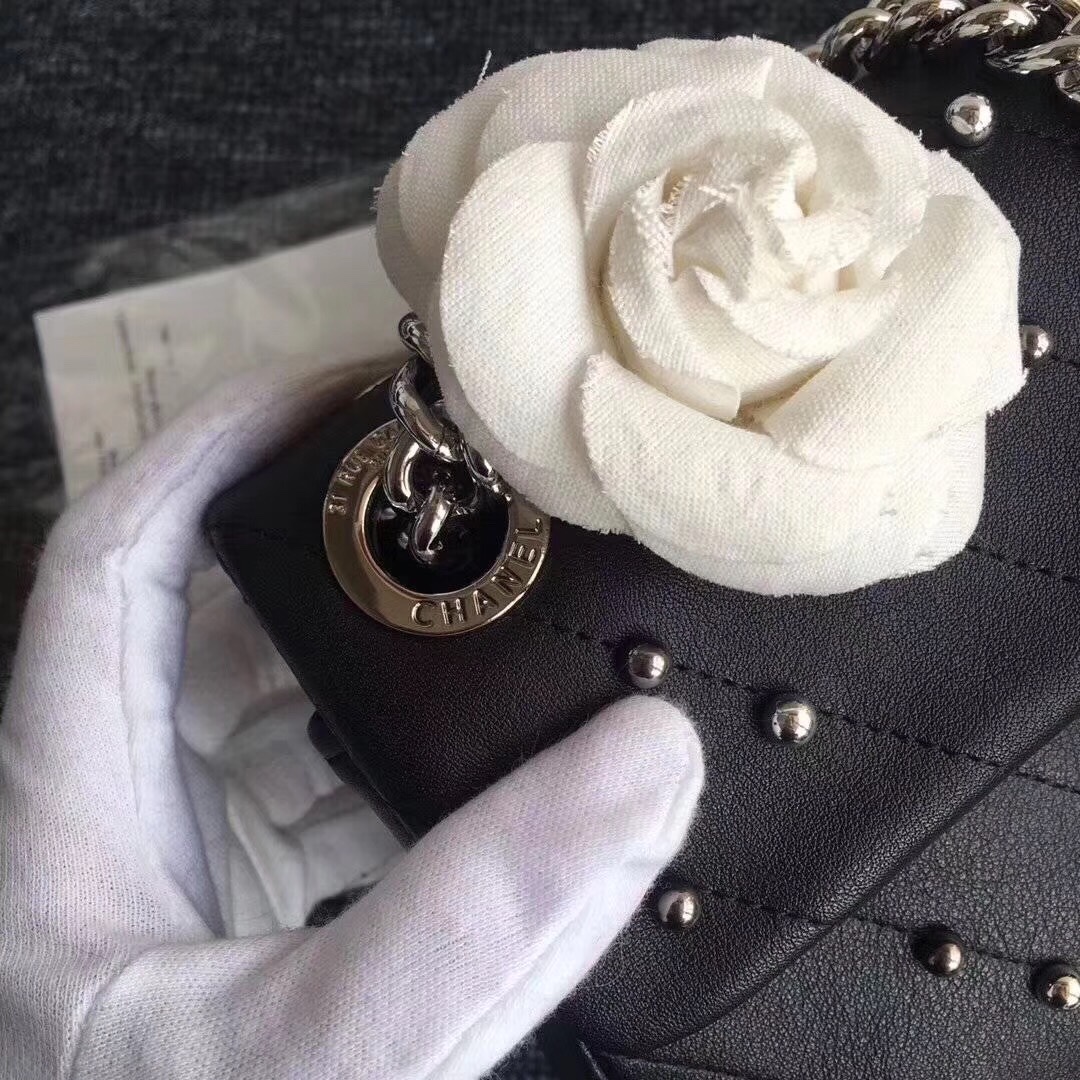 z848654692496_4bf9bcaaa29b4a04090789059eba3dc5