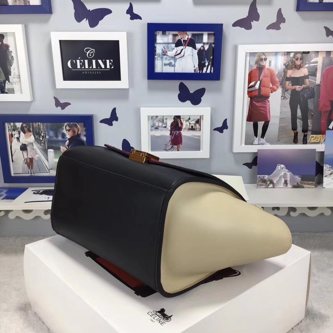 z839620316614_a31642e5c184411c0f5dd36e9eda81b2