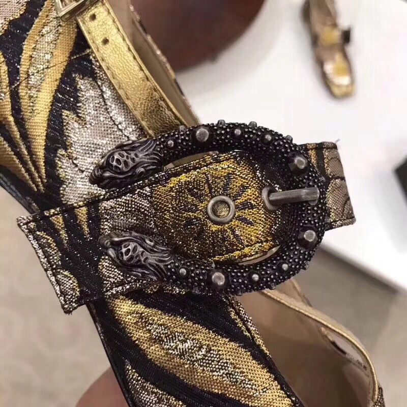 z919051829073_487bf8603de9e167e4d42db2dde50227