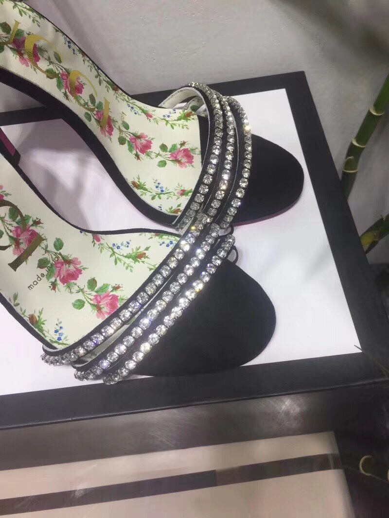 z919053032126_0265759735d2b606f15272b5ec126420