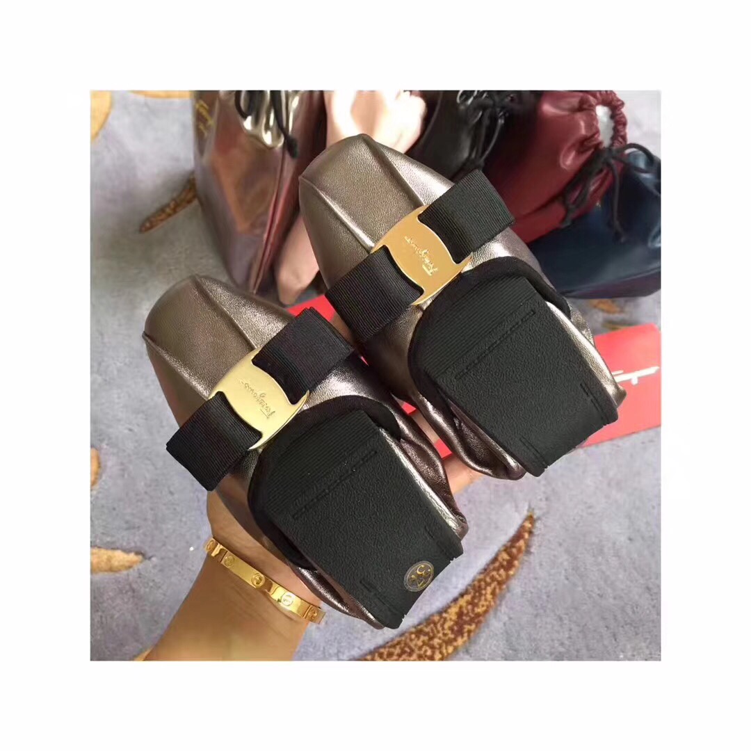 z922812494950_d860df547aab2bcdac0a6912171a43f6